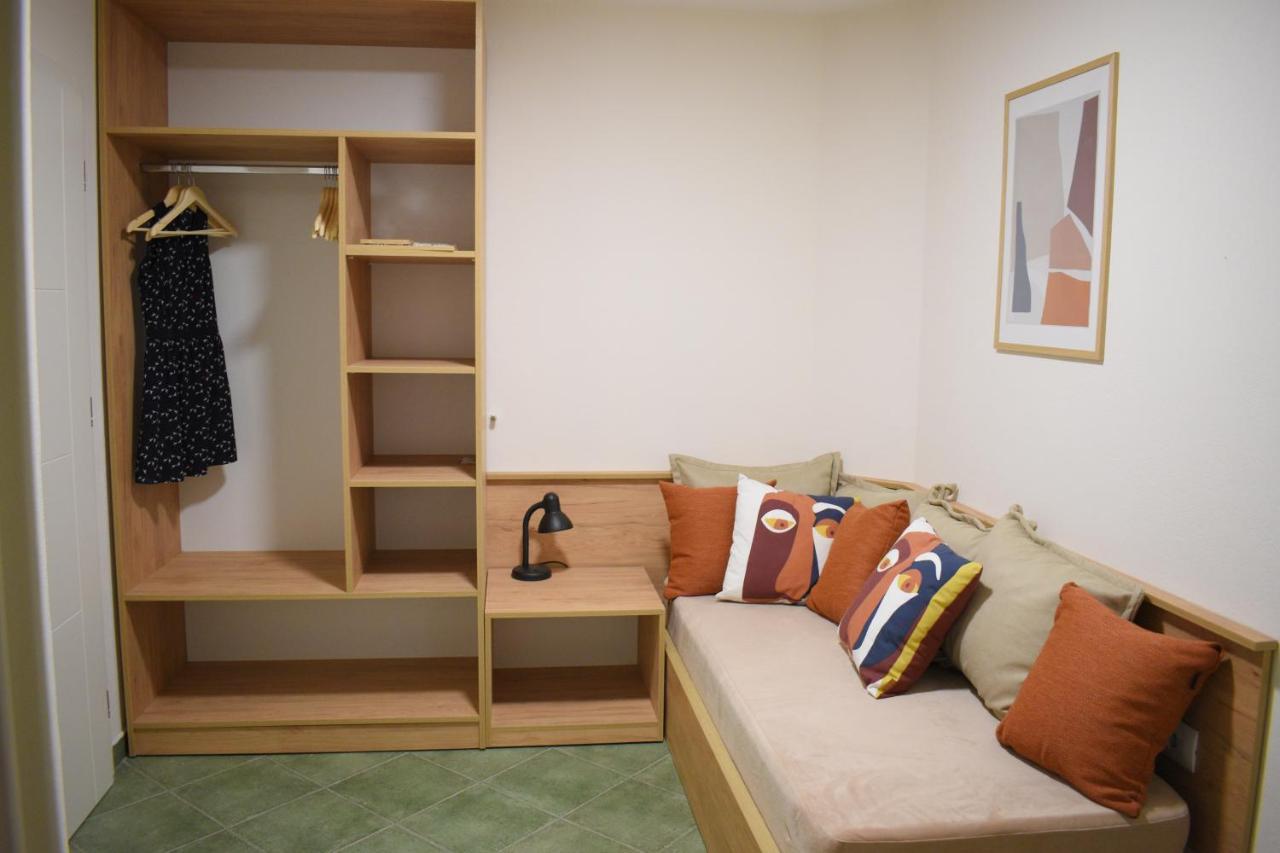 Feels Like Home Studio Apartments - Flh Albania Tirana Eksteriør billede